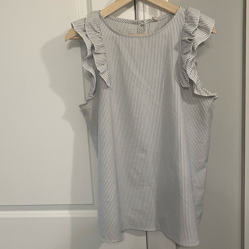 Grey stripe maternity top